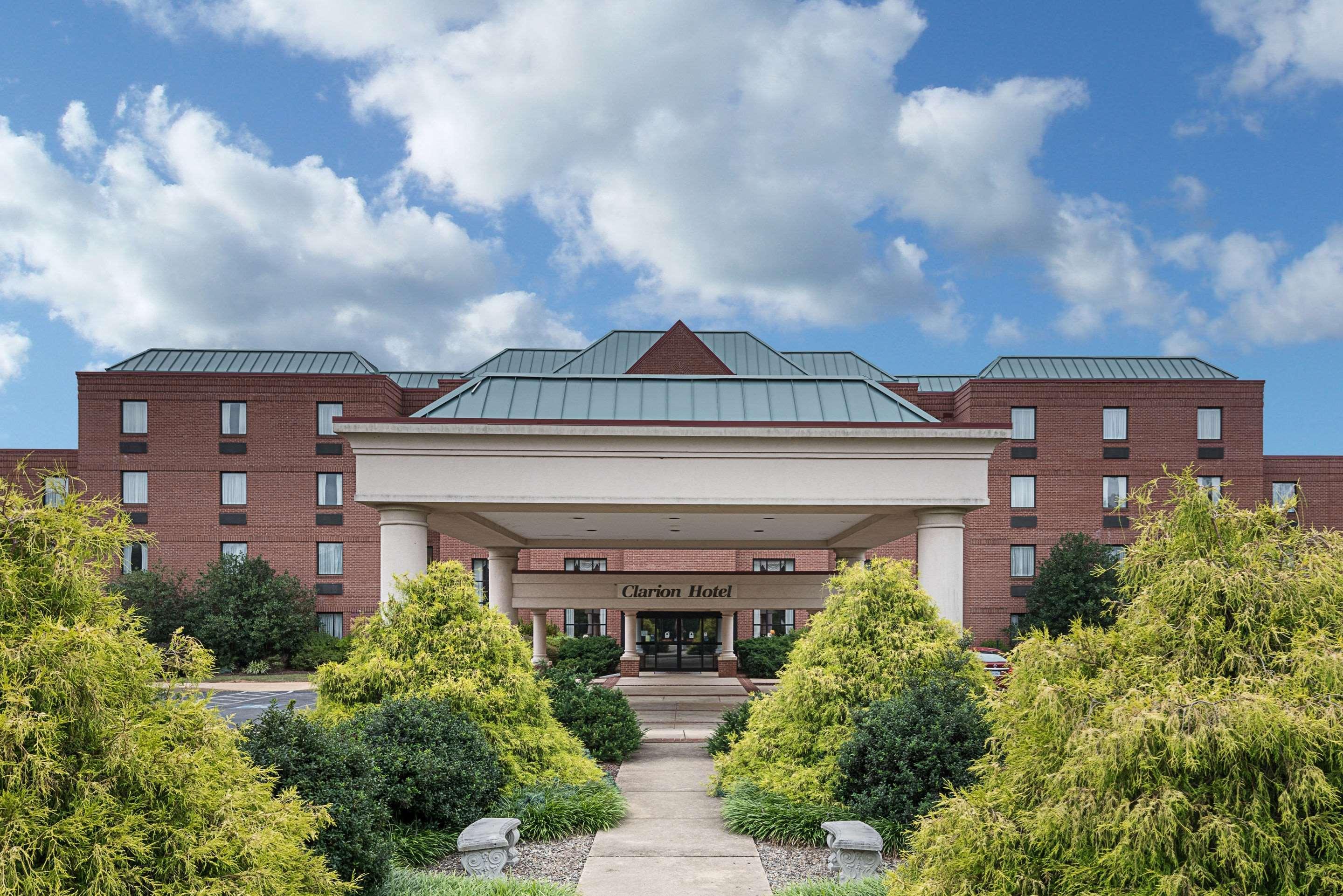 Clarion Hotel & Conference Center Shepherdstown Esterno foto