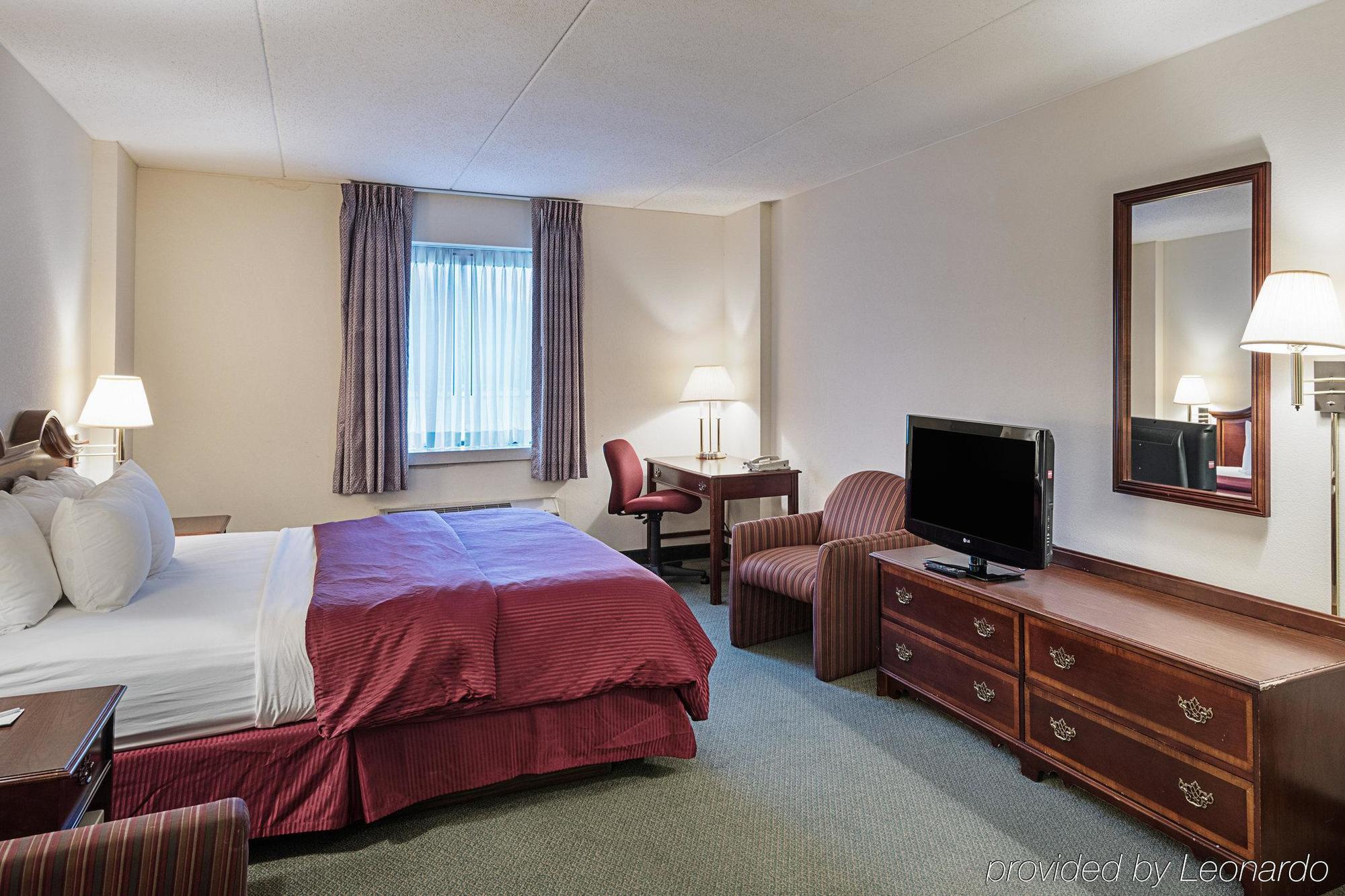 Clarion Hotel & Conference Center Shepherdstown Esterno foto